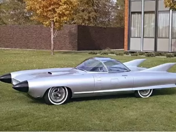   1955 the-strangest-10-car